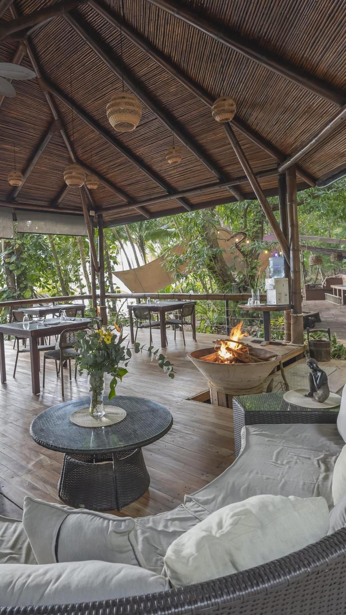 Los Vivos Beachfront Experience Pochote Bagian luar foto
